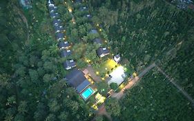 Coffee Greens Resort